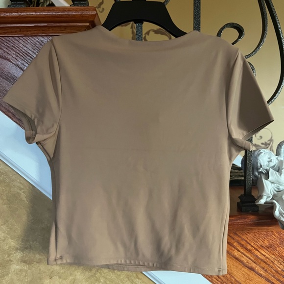 Express Body Contour High Compression Smooth, Sculpt, Define Shirt Size M - Picture 4 of 9